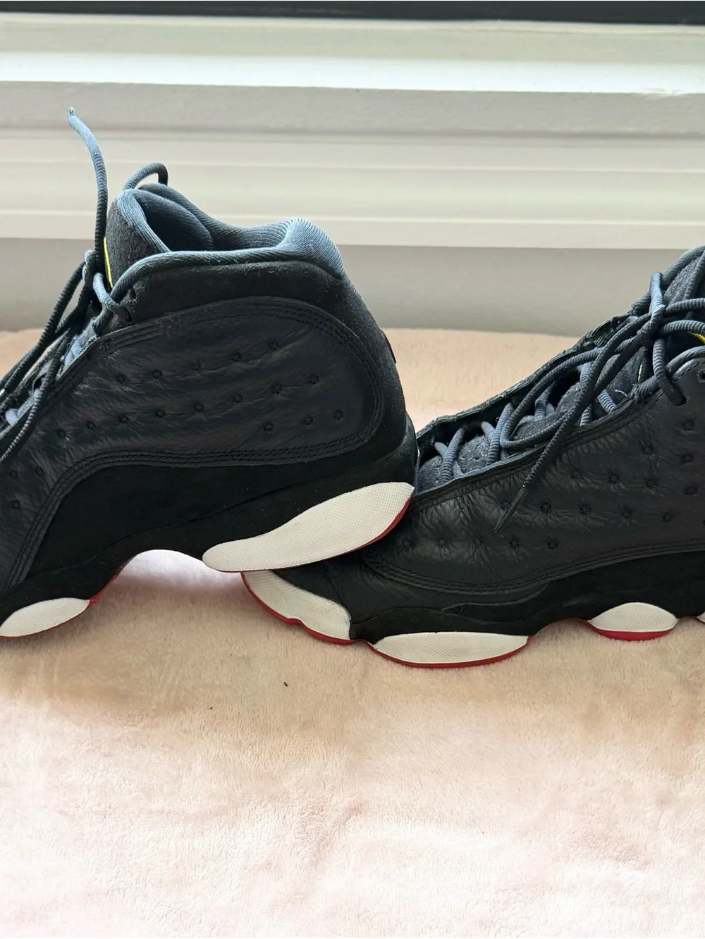 Jordan 13 retro “playoff” youth 5.5 fits women’s 5-5.5